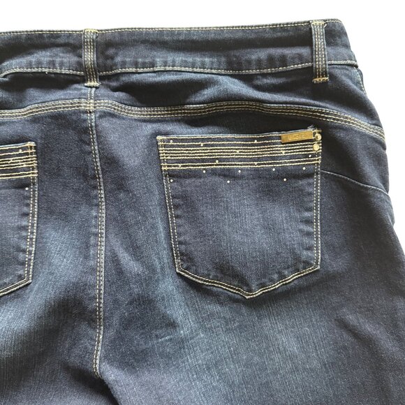 So Lifting By Chicos Womens Cropped Dark Wash Jeans Size 3 Stretch Denim XL 16 - Picture 8 of 8